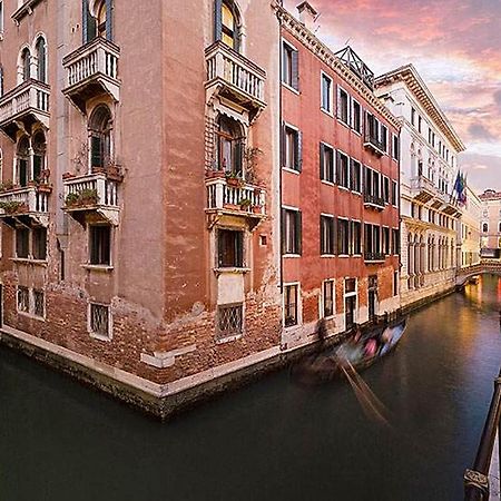 Palazzo Orseolo- Gondola View Hotel Венеция Екстериор снимка